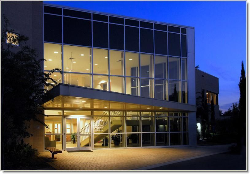 Class A Office/Medical : 2 Southern Point Pkwy, Hattiesburg, MS 39401